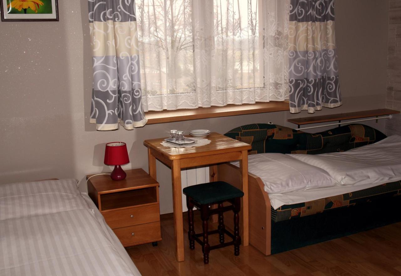 Aleksandrów Łódzki Bar Malwa 모텔 외부 사진